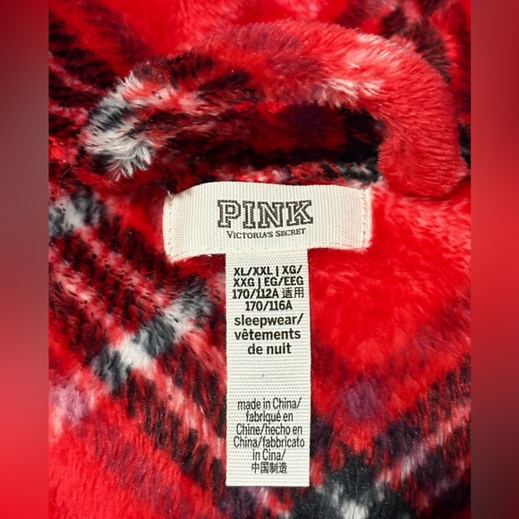 NWOT PINK Victoria’s Secret red plaid fluffy robe, Size XL/XXL - Picture 12 of 15